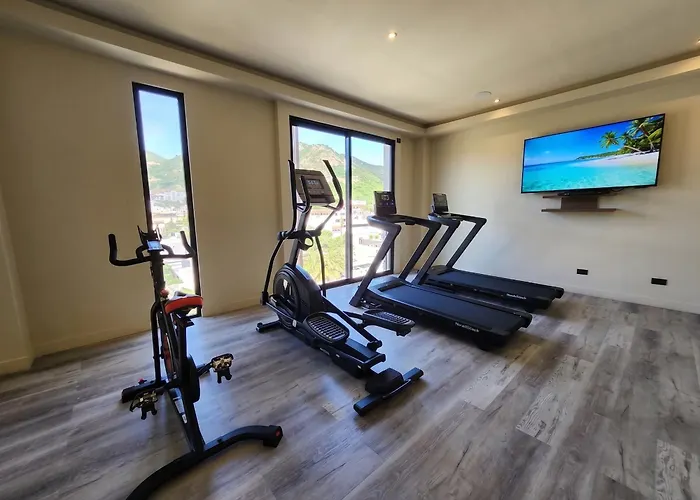 Ameth - Stylish Downtown With Rooftop Pool & Gym Cabo San Lucas