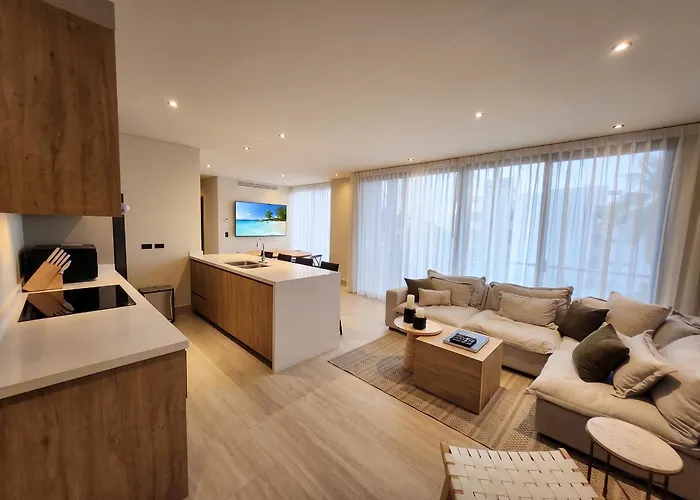Ameth - Stylish Downtown With Rooftop Pool & Gym Appartement