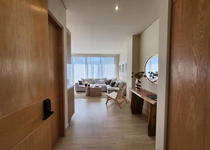 Apartment Ameth - Stylish Downtown With Rooftop Pool & Gym *