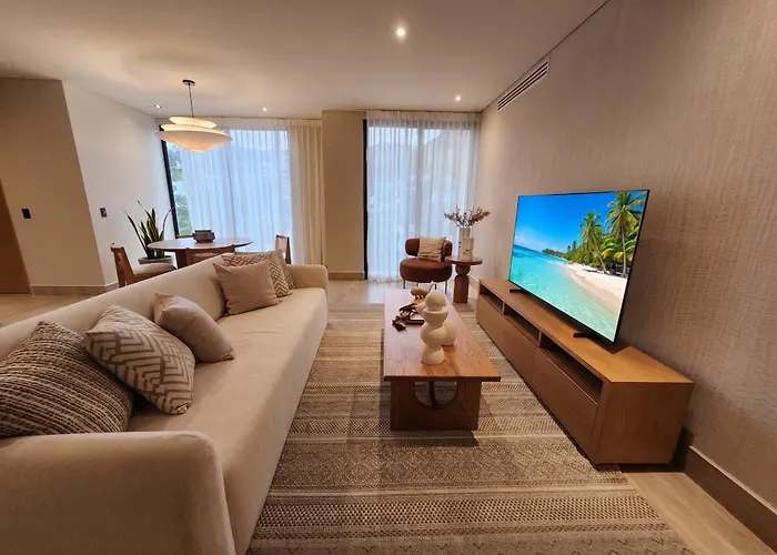 Ameth - Stylish Downtown With Rooftop Pool & Gym *