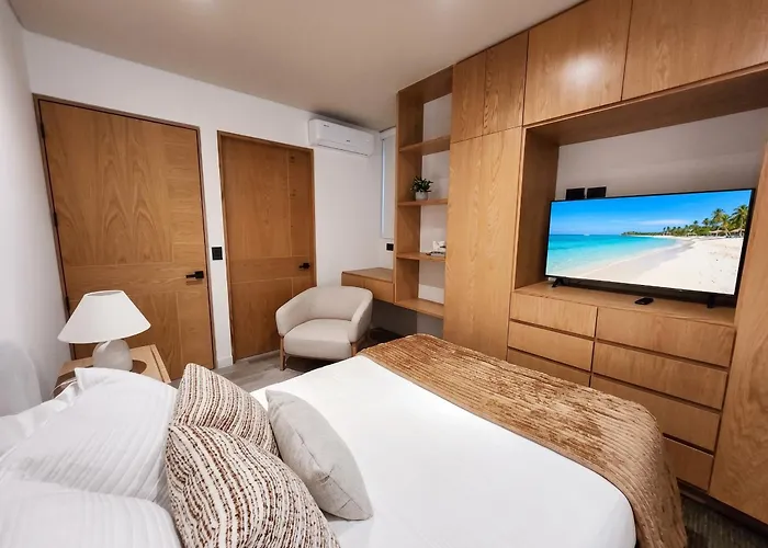 Ameth - Stylish Downtown With Rooftop Pool & Gym * Cabo San Lucas